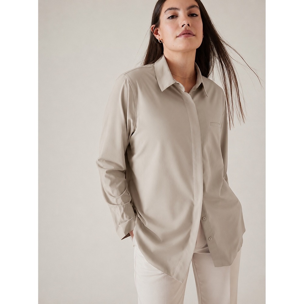 Athleta Urbanite Shirt Medium Beige Long Sleeve Button Down